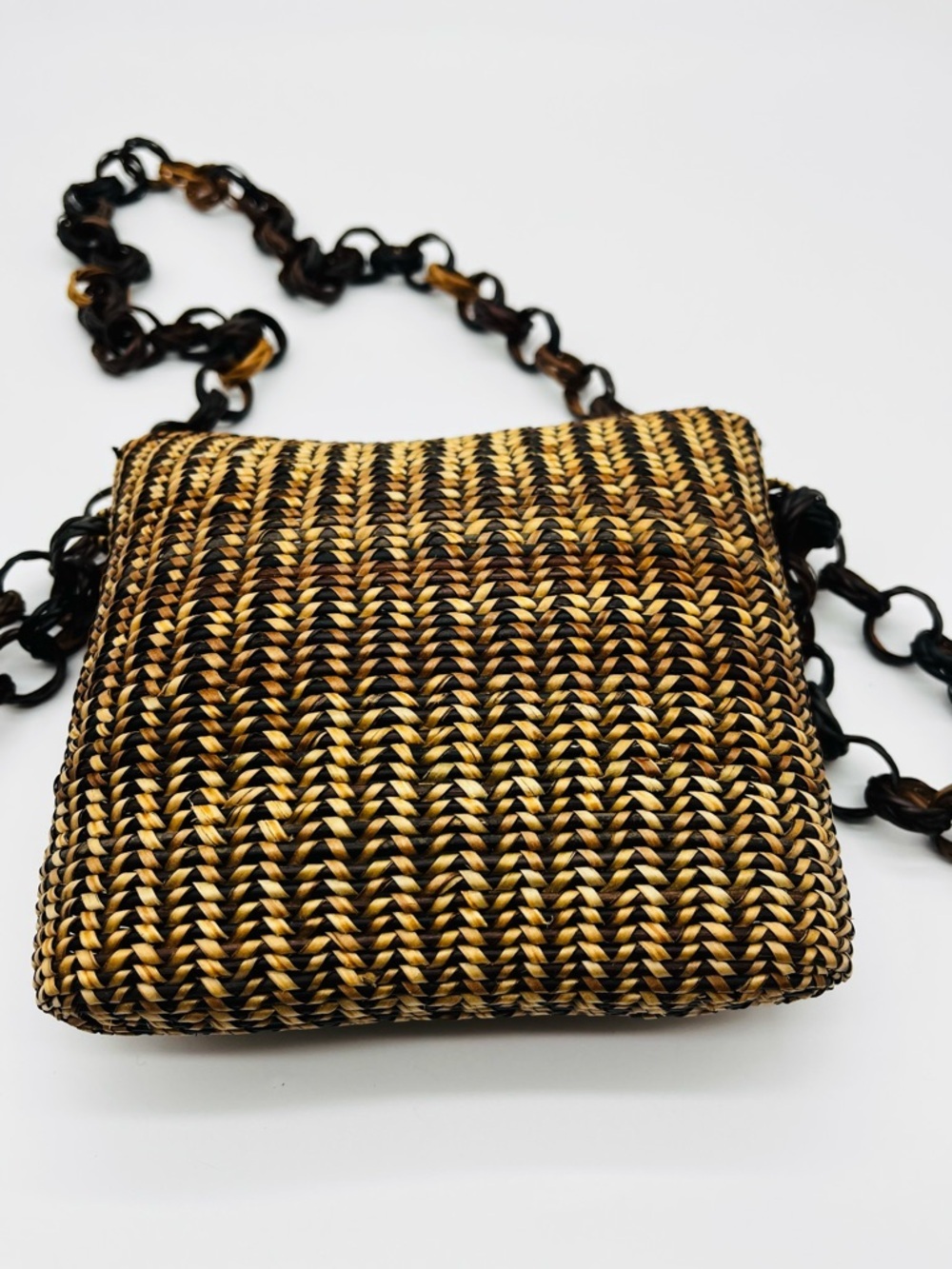 Woven Straw Crossbody Bag in Black & Tan with Chain Strap 48” Zipper Little